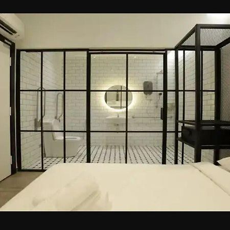 Z Hotel Ara Damansara, Lrt, Mall, Airport Petaling Jaya Buitenkant foto